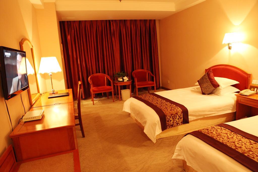 Tianhong Hotel Heze Room photo