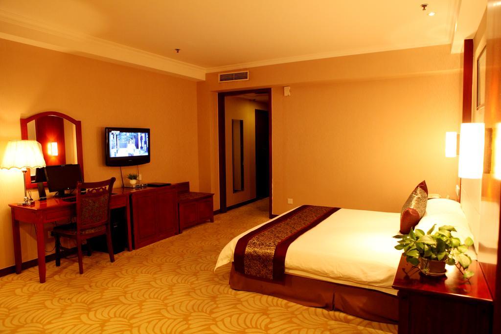 Tianhong Hotel Heze Room photo