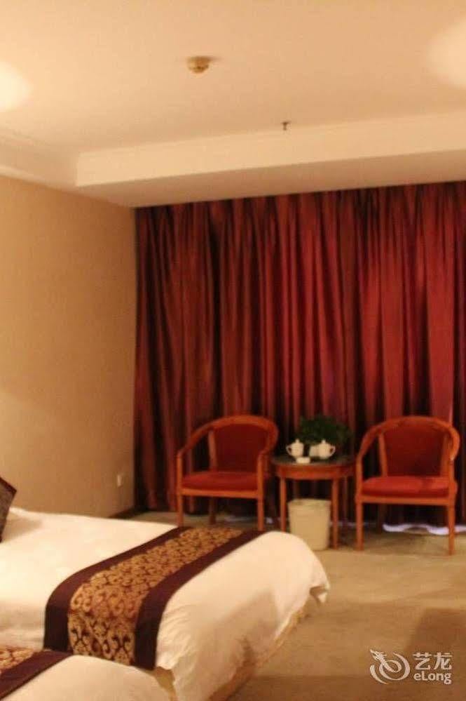 Tianhong Hotel Heze Exterior photo